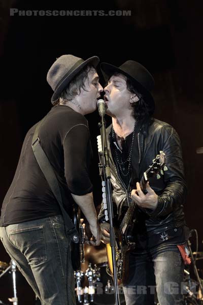 THE LIBERTINES - 2015-08-29 - SAINT CLOUD - Domaine National - Grande Scene - 